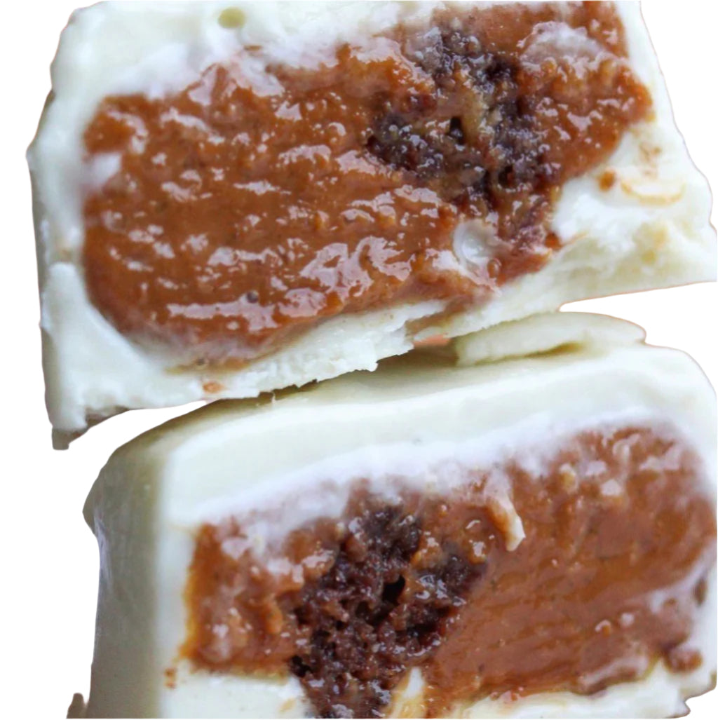 Douceur Fit Brazilian BonBon - Morango Real, Coberto com Chocolate, Sem Açúcar, Sem Lactose, Sem Trigo